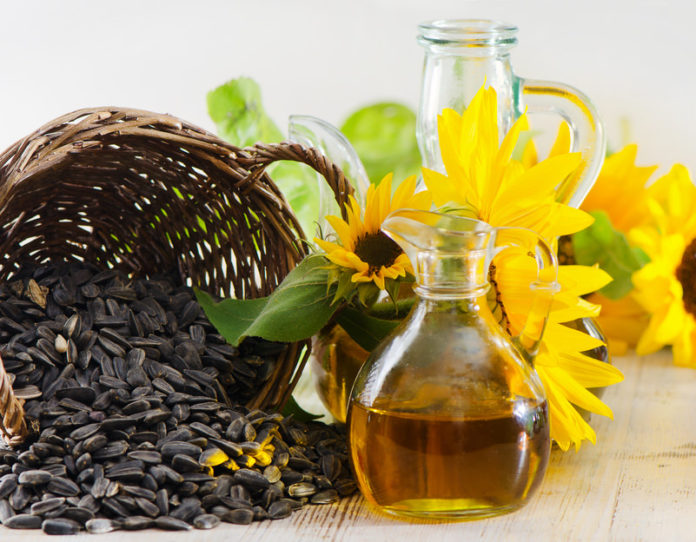 Sunflower oil and sunflower seeds